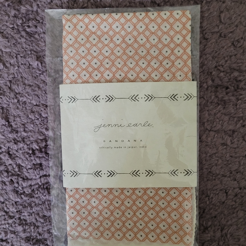 Jenni Earle bandana